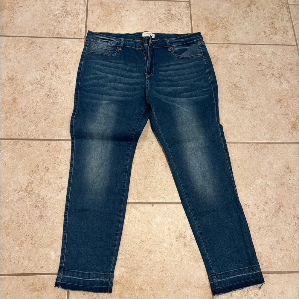Chic Soul Casting Shadows Skinny Jean Medium Wash Size 20 - Picture 1 of 7